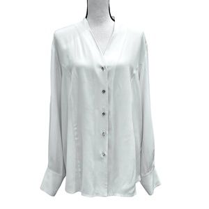 PETER NYGARD CREAM SILK BUTTON DOWN BLOUSE WITH MOTHER OF PEARL BUTTONS